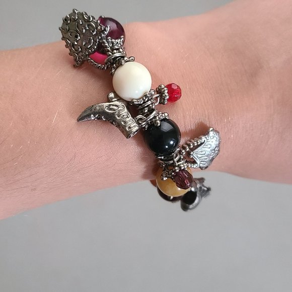 Charm Bracelet with Colorful Beads and Shoes/Purses Charms - Picture 6 of 8